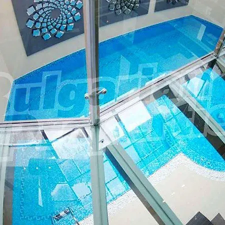 студио в айсберг