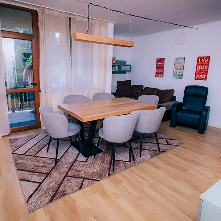 ин хоум комфорт Appartement